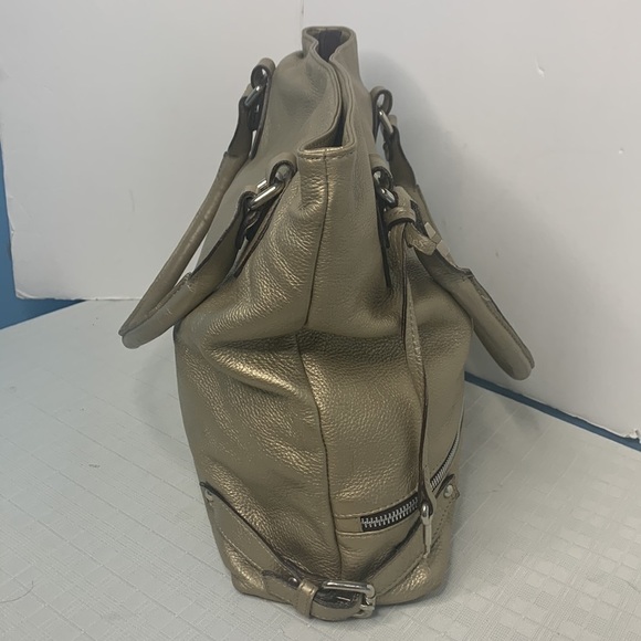 Laura Di Maggio Shiny Soft Geniune Leather Hobo - Picture 4 of 9